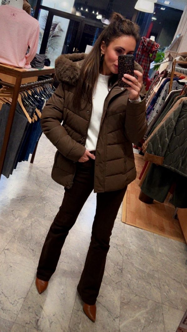 ABRIGO NEW YORK ENOLA