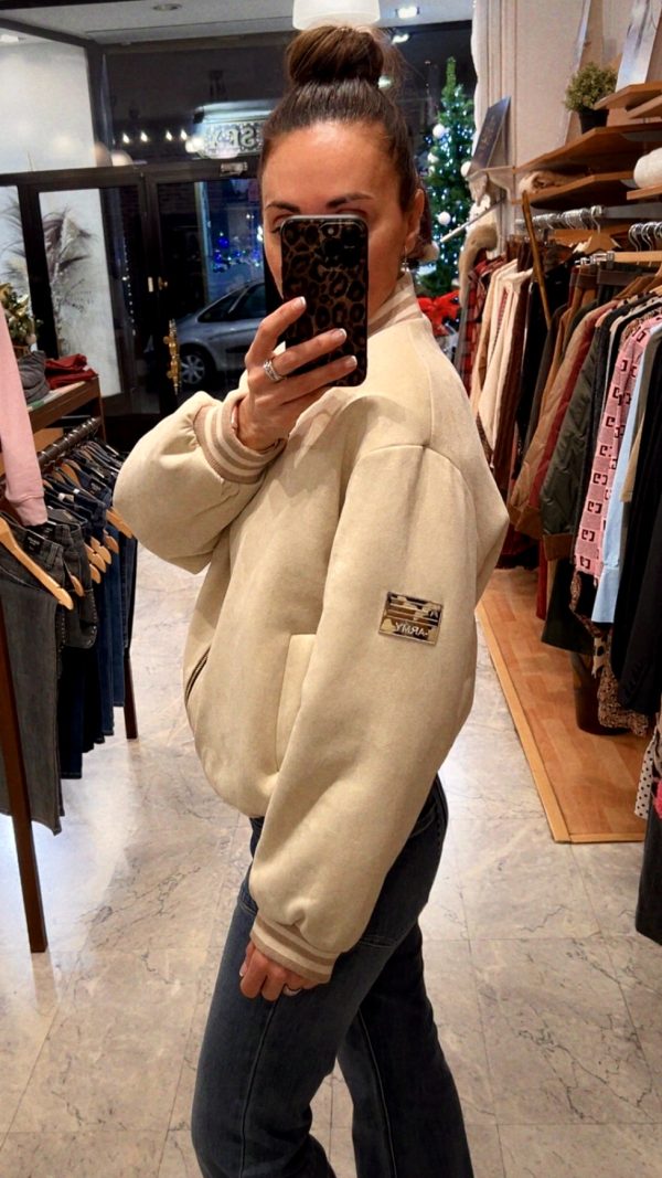 BOMBER FLOW NATA ENOLA