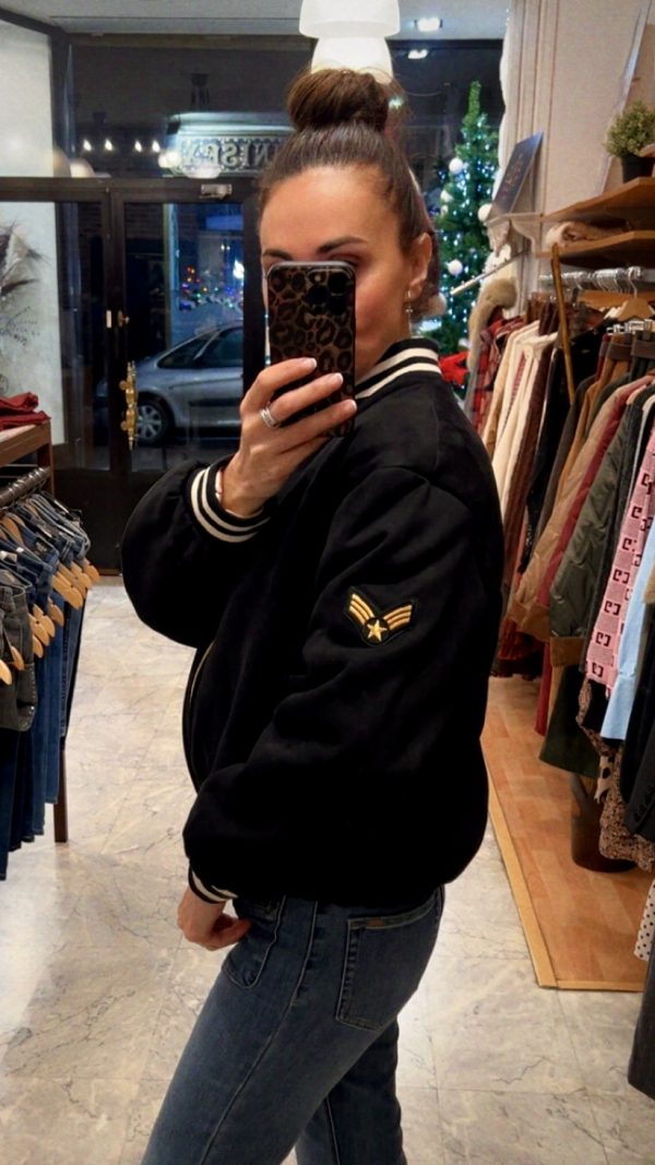 BOMBER FLOW BLACK ENOLA