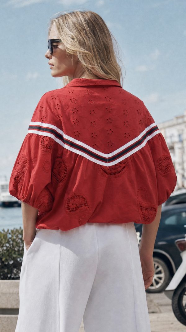 BOMBER LIVIA CEREZA